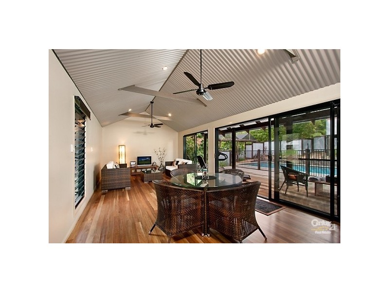 2 Stockyard Court, Tallebudgera QLD 4228