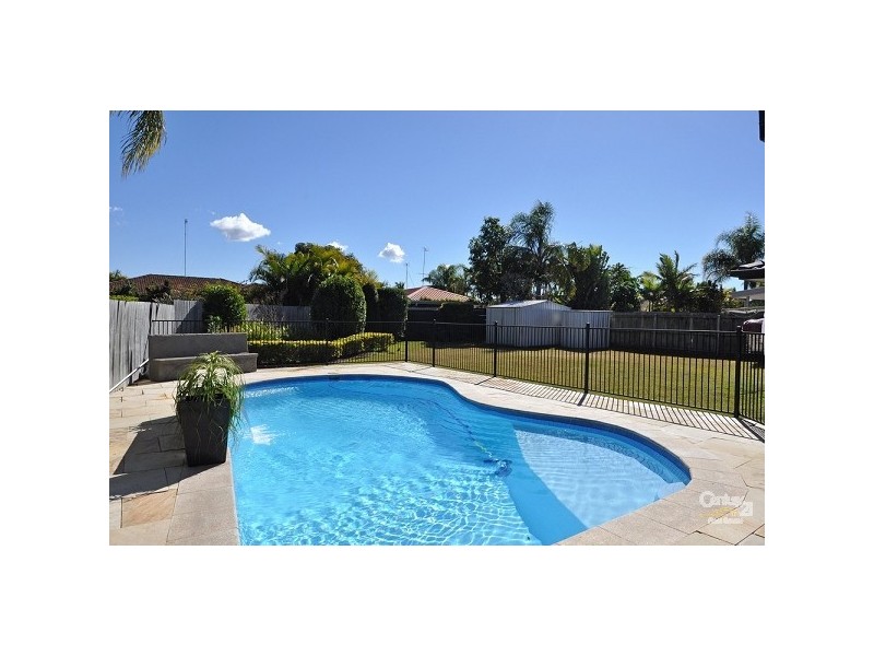 4 Splice Street, Mermaid Waters QLD 4218