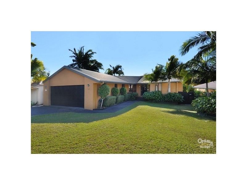 32 Outrigger Drive, Robina QLD 4226