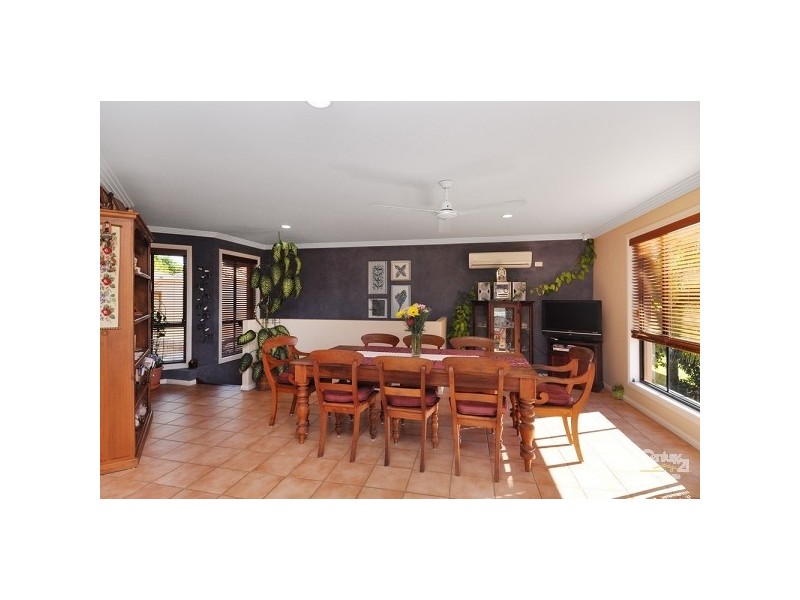 32 Outrigger Drive, Robina QLD 4226