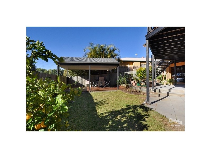 32 Outrigger Drive, Robina QLD 4226