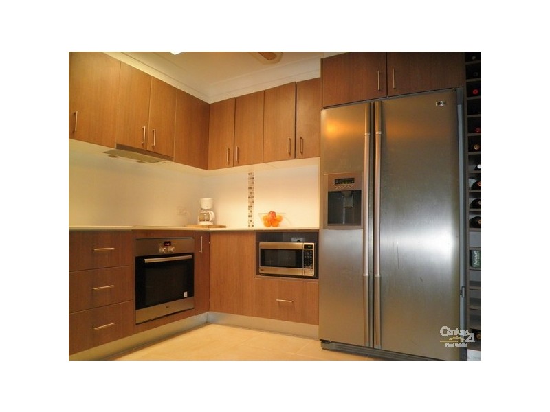 3/28 Wagtail Court, Burleigh Waters QLD 4220