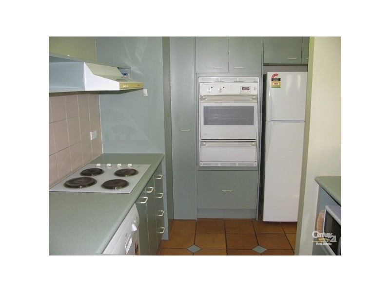 24/16 Crescent Avenue, Mermaid Beach QLD 4218