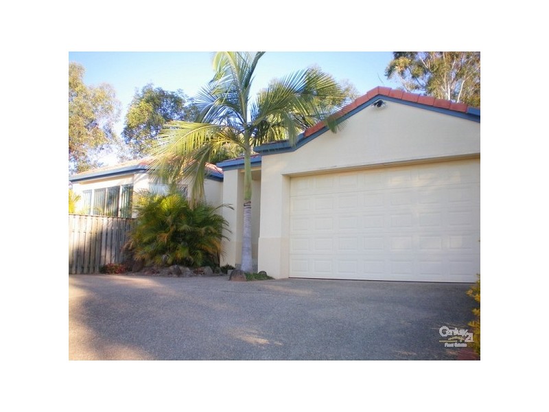 8 Derby Place, Mudgeeraba QLD 4213