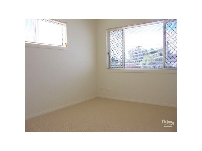2/94 Sunshine Pde, Miami QLD 4220