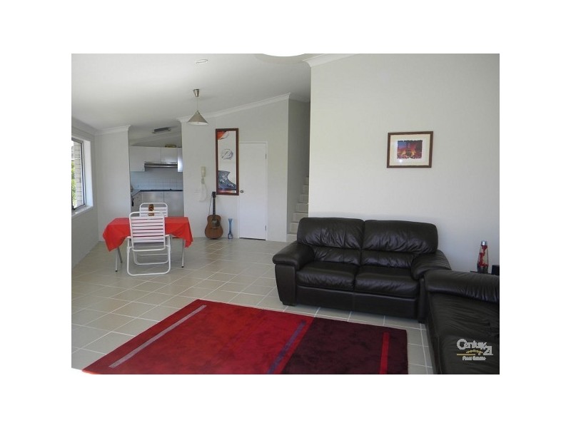 6/24 Aquila Court, Mermaid Waters QLD 4218