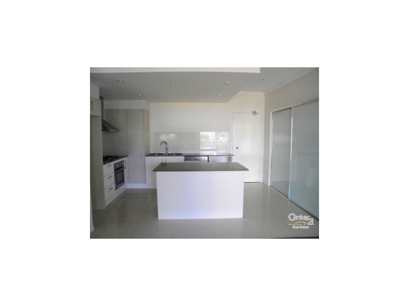 10/24-30 Tarcoola Crescent, Surfers Paradise QLD 4217