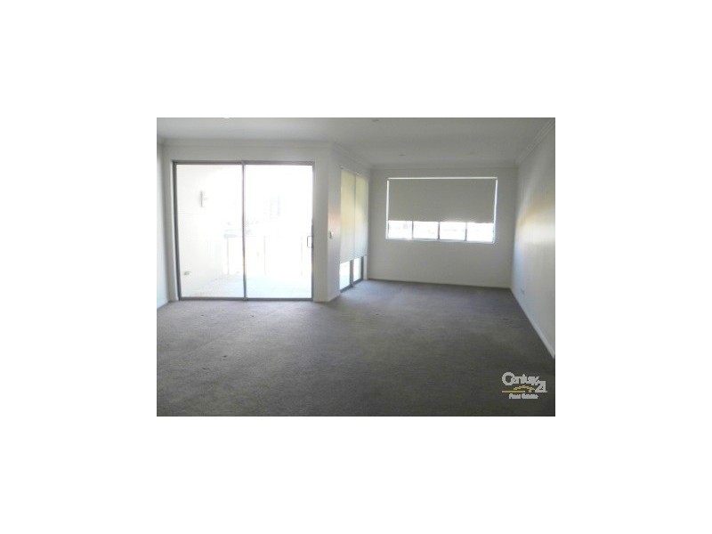 10/24-30 Tarcoola Crescent, Surfers Paradise QLD 4217