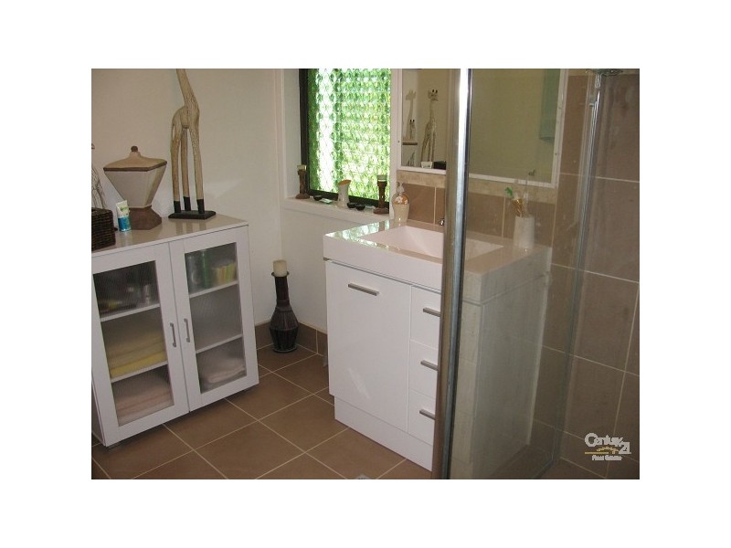 13 Bluejay Street, Burleigh Waters QLD 4220