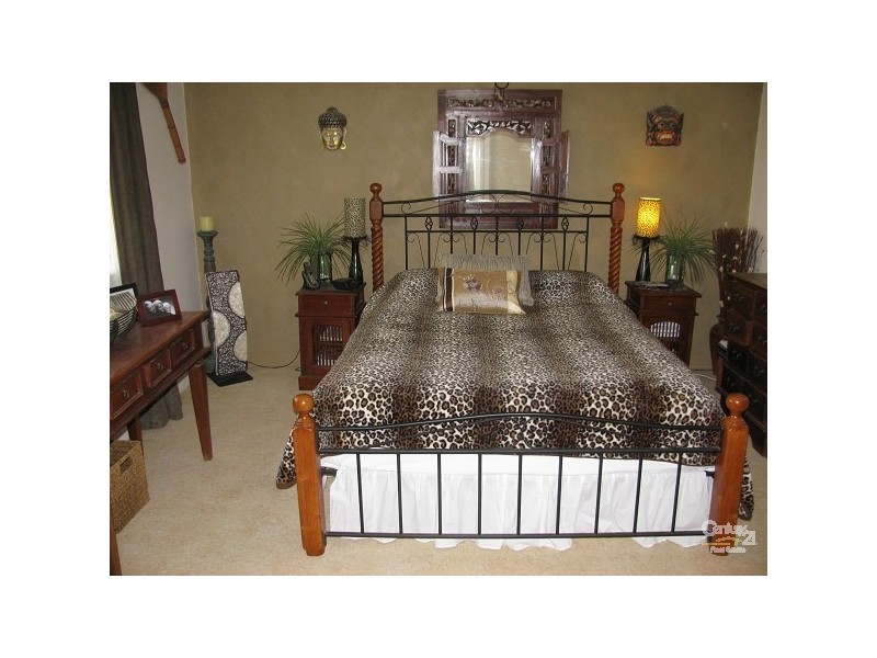 13 Bluejay Street, Burleigh Waters QLD 4220