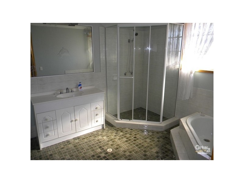 7 Salacia Avenue, Mermaid Waters QLD 4218