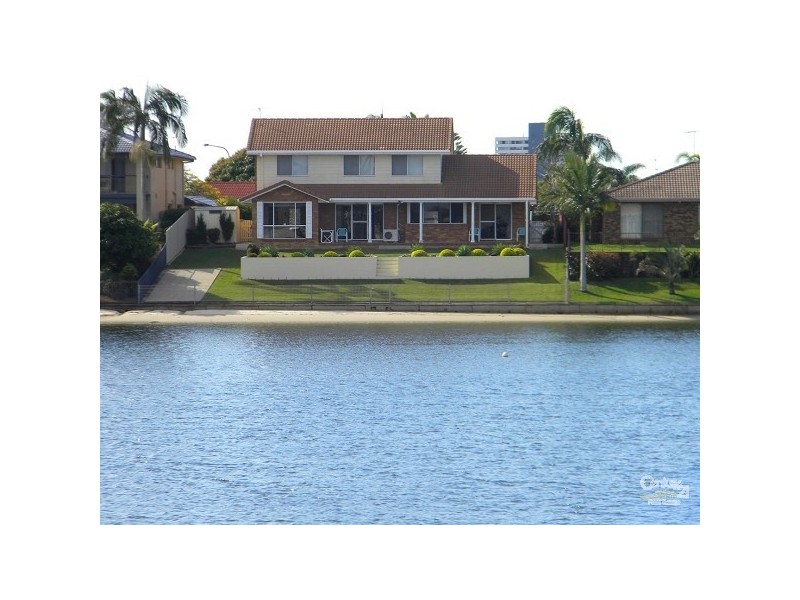 7 Salacia Avenue, Mermaid Waters QLD 4218