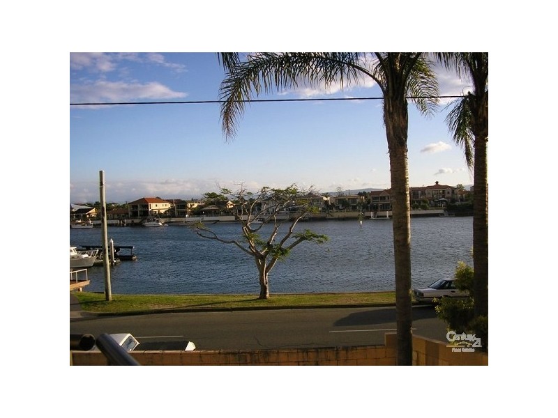 2/1 River Drive, Surfers Paradise QLD 4217