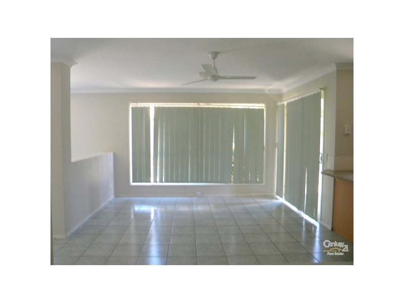 13 Greensborough Crescent, Parkwood QLD 4214