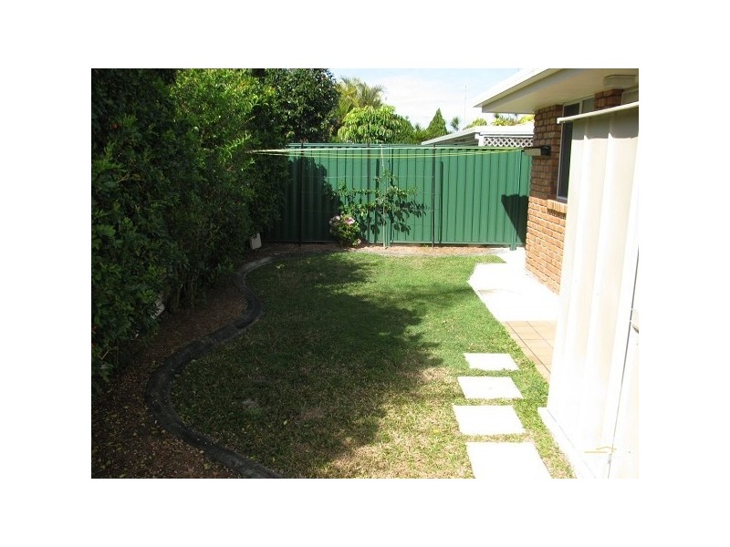 35 Manakin Avenue, Burleigh Waters QLD 4220