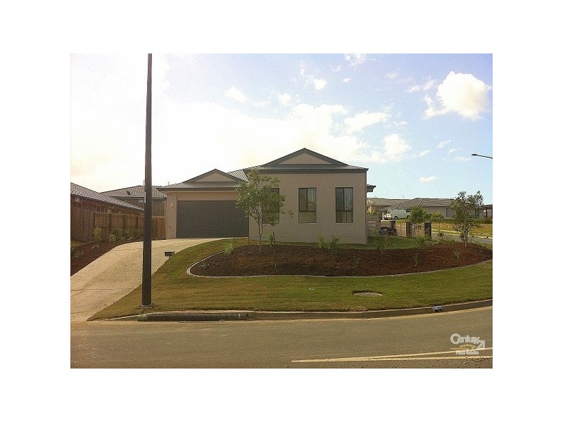 1/1 Fortescue Street, Pacific Pines QLD 4211