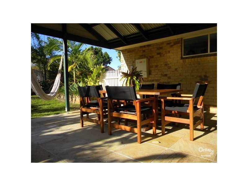 1/16 Orkney Place, Labrador QLD 4215