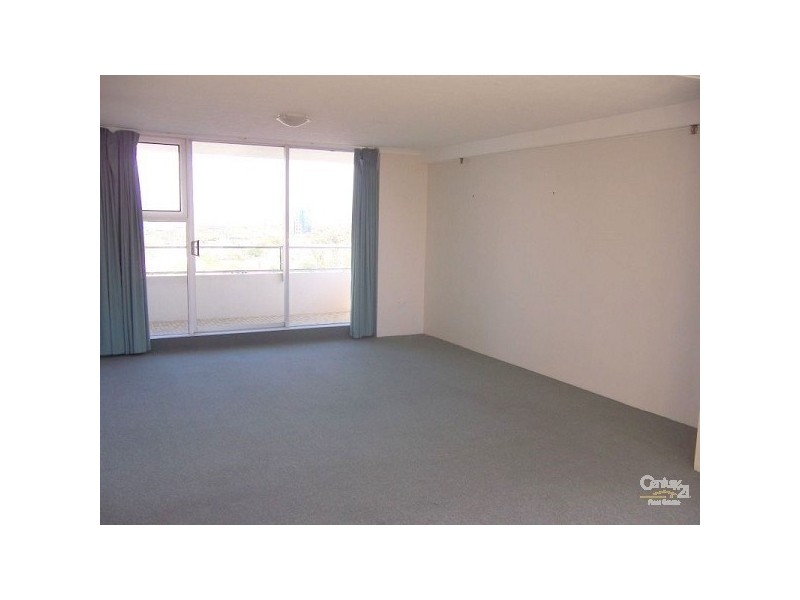 38/40 Ferny Avenue, Surfers Paradise QLD 4217