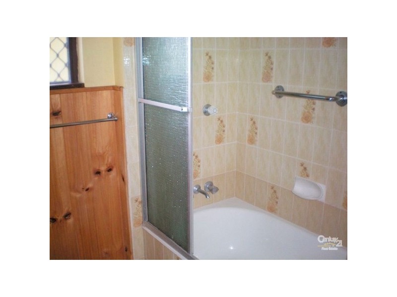 1/54 Oceanic Drive, Mermaid Waters QLD 4218