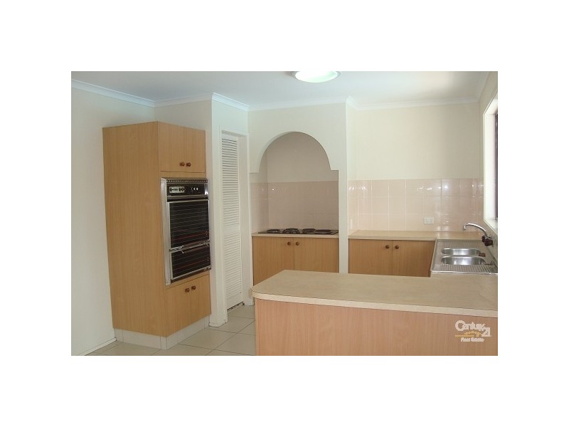 57 Markeri Street, Mermaid Waters QLD 4218