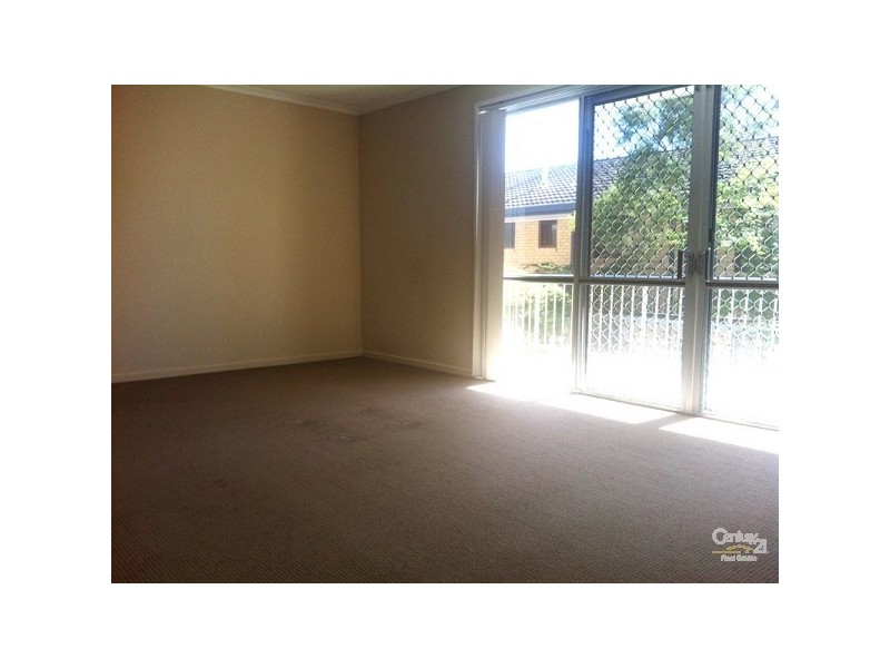 2/43 Chelsea Avenue, Broadbeach QLD 4218