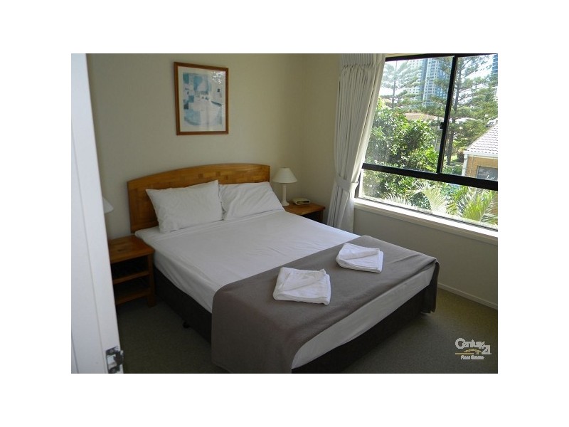 28/9 Margaret Avenue, Broadbeach QLD 4218