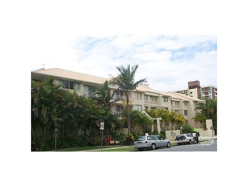 53/15 Santa Monica Road, Miami QLD 4220