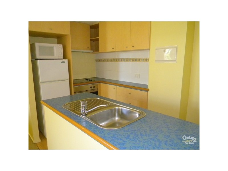 9/98-100 Petrel Avenue, Mermaid Beach QLD 4218