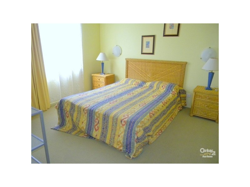 9/98-100 Petrel Avenue, Mermaid Beach QLD 4218