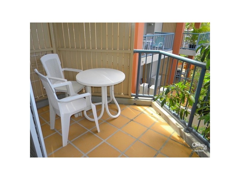 9/98-100 Petrel Avenue, Mermaid Beach QLD 4218