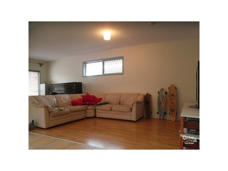 50 Nobby Parade, Miami QLD 4220