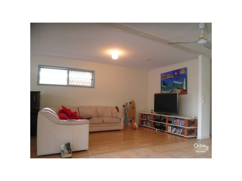 50 Nobby Parade, Miami QLD 4220