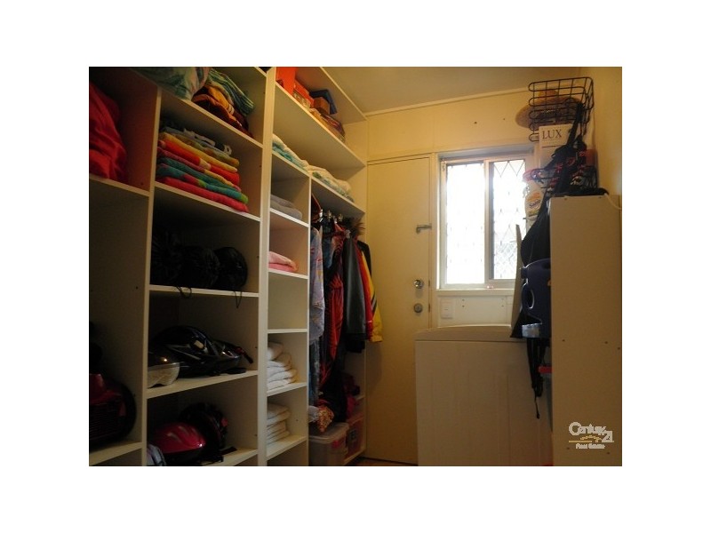 50 Nobby Parade, Miami QLD 4220