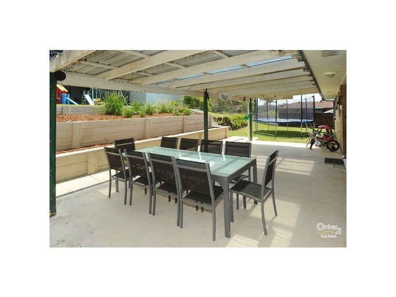 8 Cairngorm Street, Carrara QLD 4211