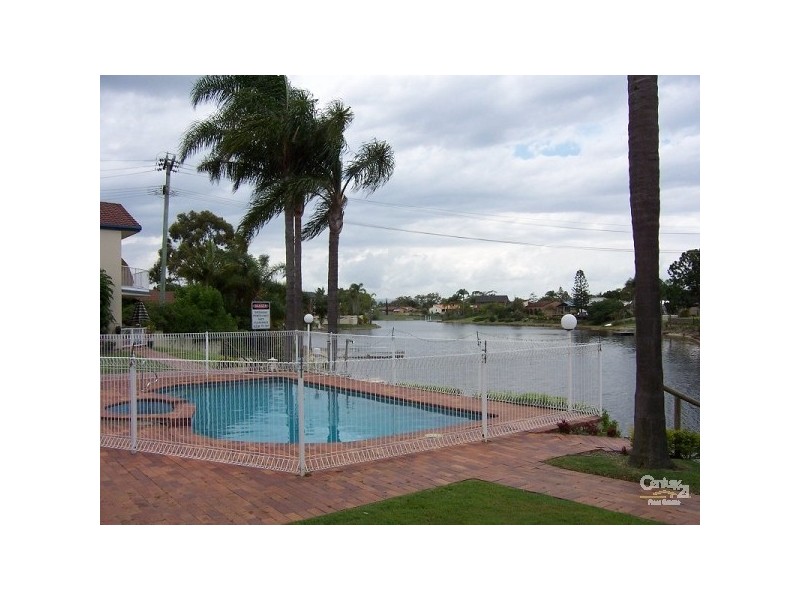 5/61 Hooker Boulevard, Broadbeach Waters QLD 4218