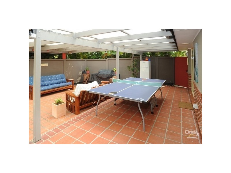 2 Outrigger Drive, Robina QLD 4226