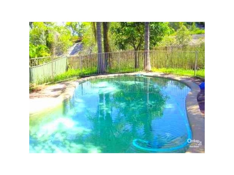 26 Cambridge Court, Carrara QLD 4211