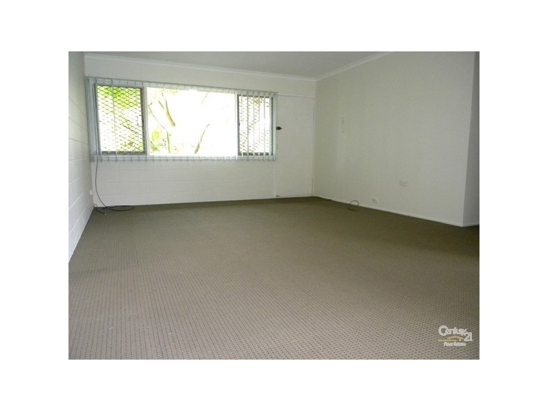 64 Allambi Avenue, Broadbeach Waters QLD 4218