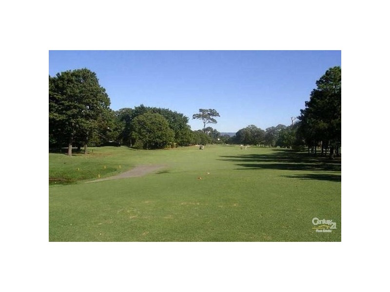 3E/13 Fairway Drive, Clear Island Waters QLD 4226