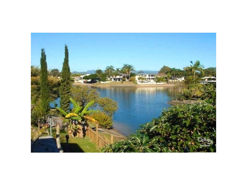 21 Sarasota Key, Broadbeach Waters QLD 4218