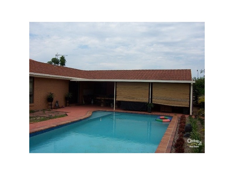 46 Edinburgh Road, Benowa QLD 4217