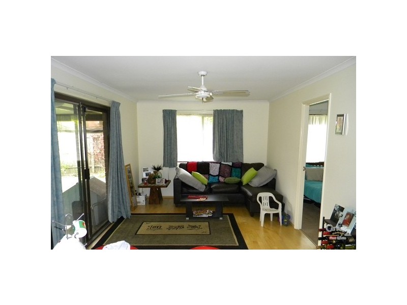 43 Cumberland Drive, Varsity Lakes QLD 4227