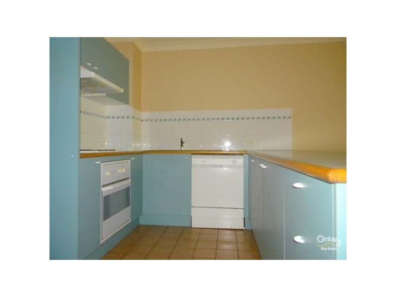 1/10 Genoa Street, Surfers Paradise QLD 4217