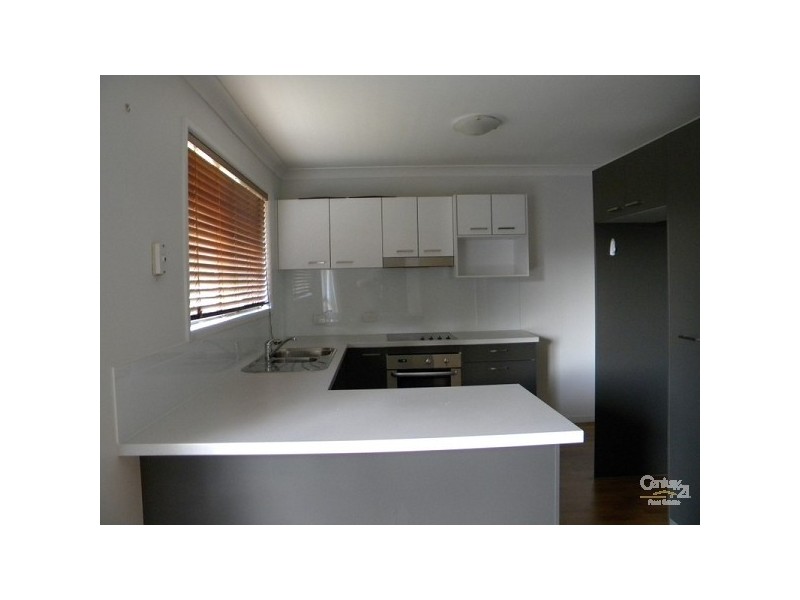 8 Pitta Place, Burleigh Waters QLD 4220