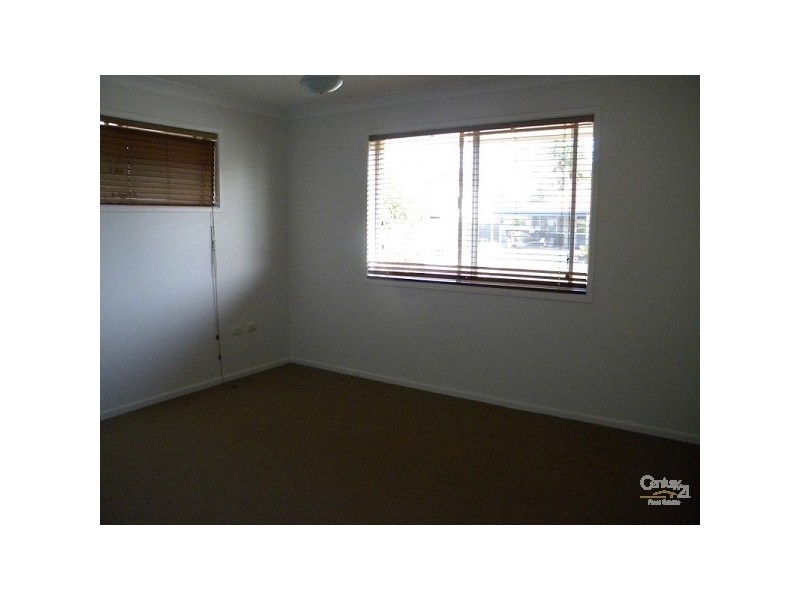 8 Pitta Place, Burleigh Waters QLD 4220