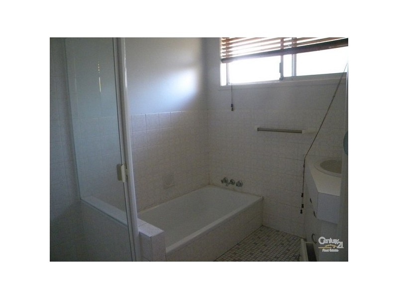 8 Pitta Place, Burleigh Waters QLD 4220