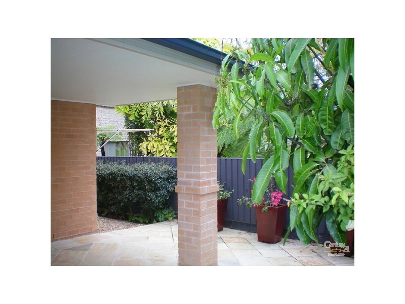 4/15 Harley Street, Labrador QLD 4215