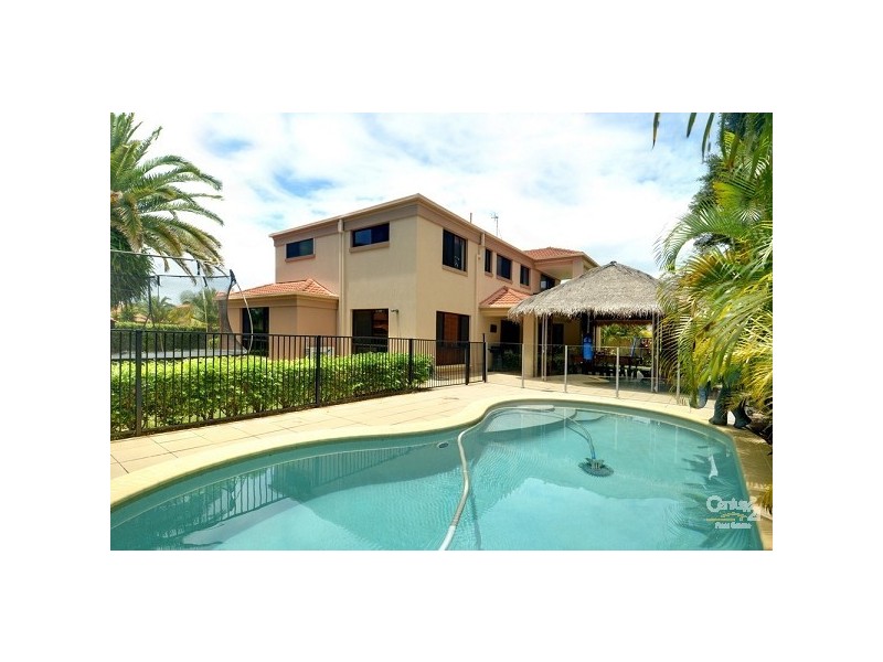 42 Meadowview Drive, Carrara QLD 4211