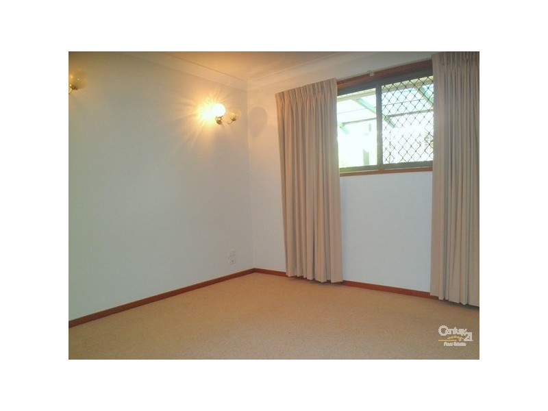 2/6 Gardiners Place, Southport QLD 4215