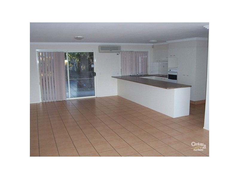 1 Bedford Crescent, Mudgeeraba QLD 4213